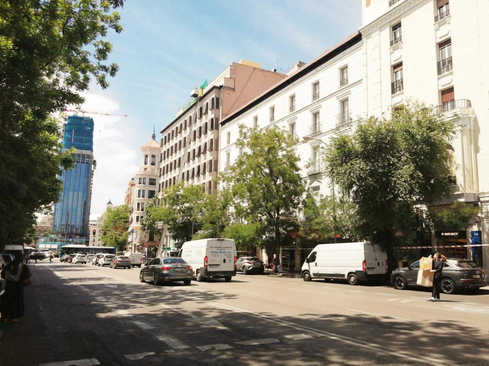 Condominium in Madrid, Comunidad de Madrid 11716136
