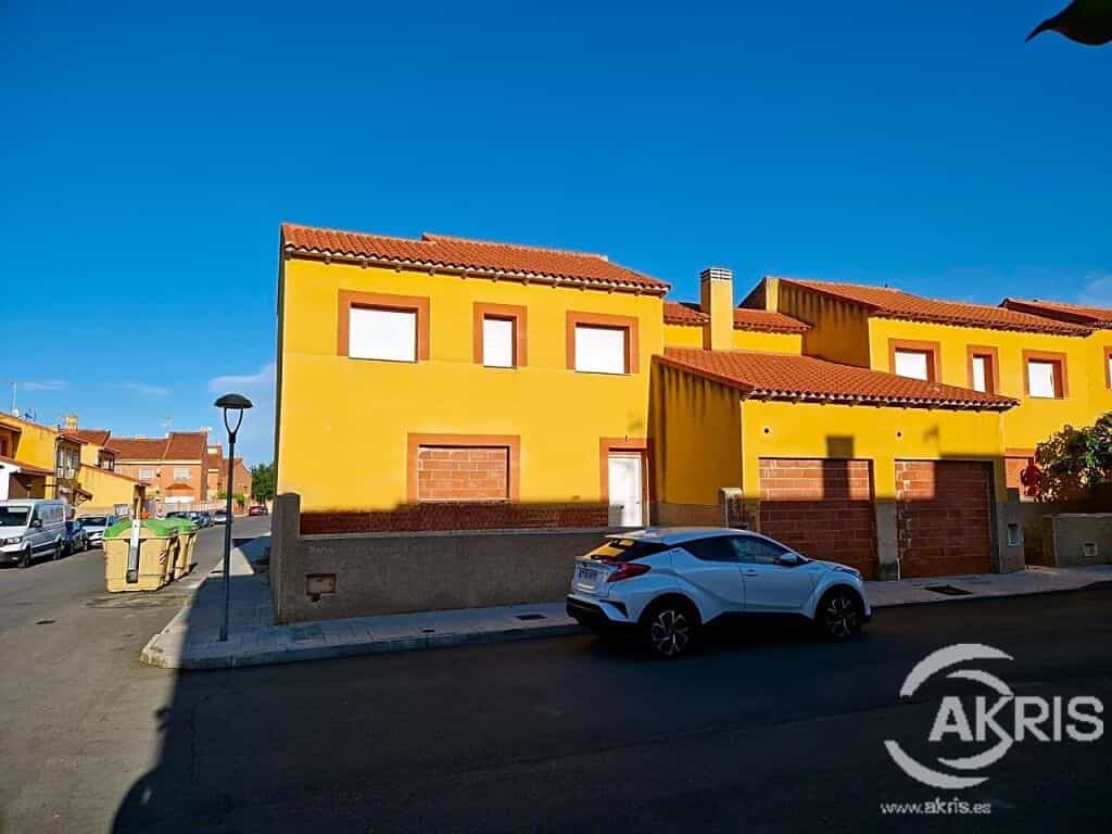 House in Magan, Castille-La Mancha 11716773