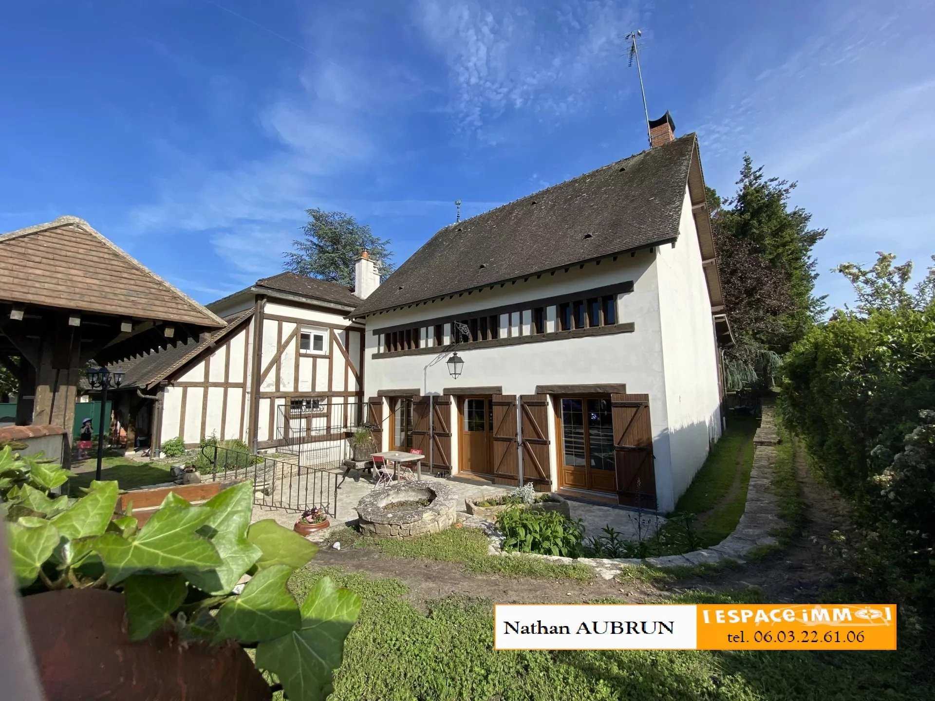 rumah dalam Salbris, Centre-Val de Loire 11716839