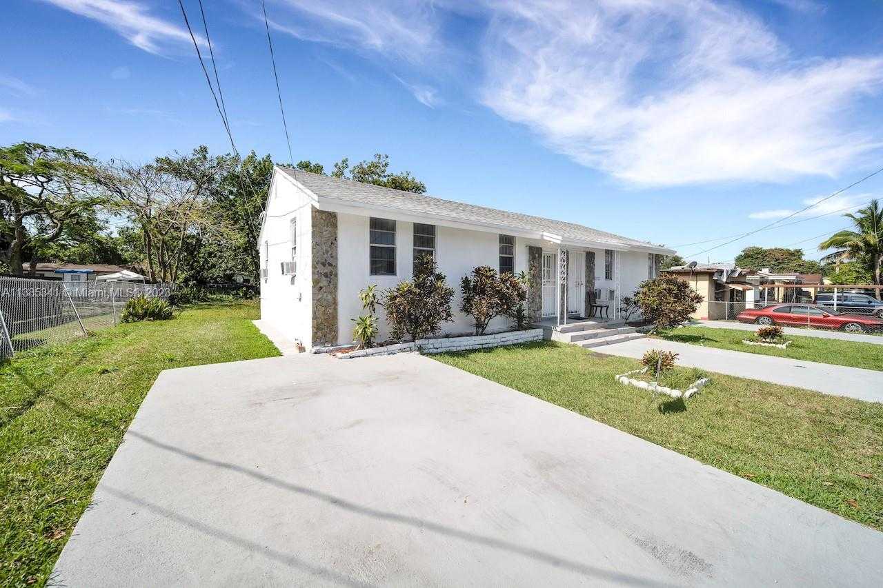 Будинок в Miami, Florida 11716854