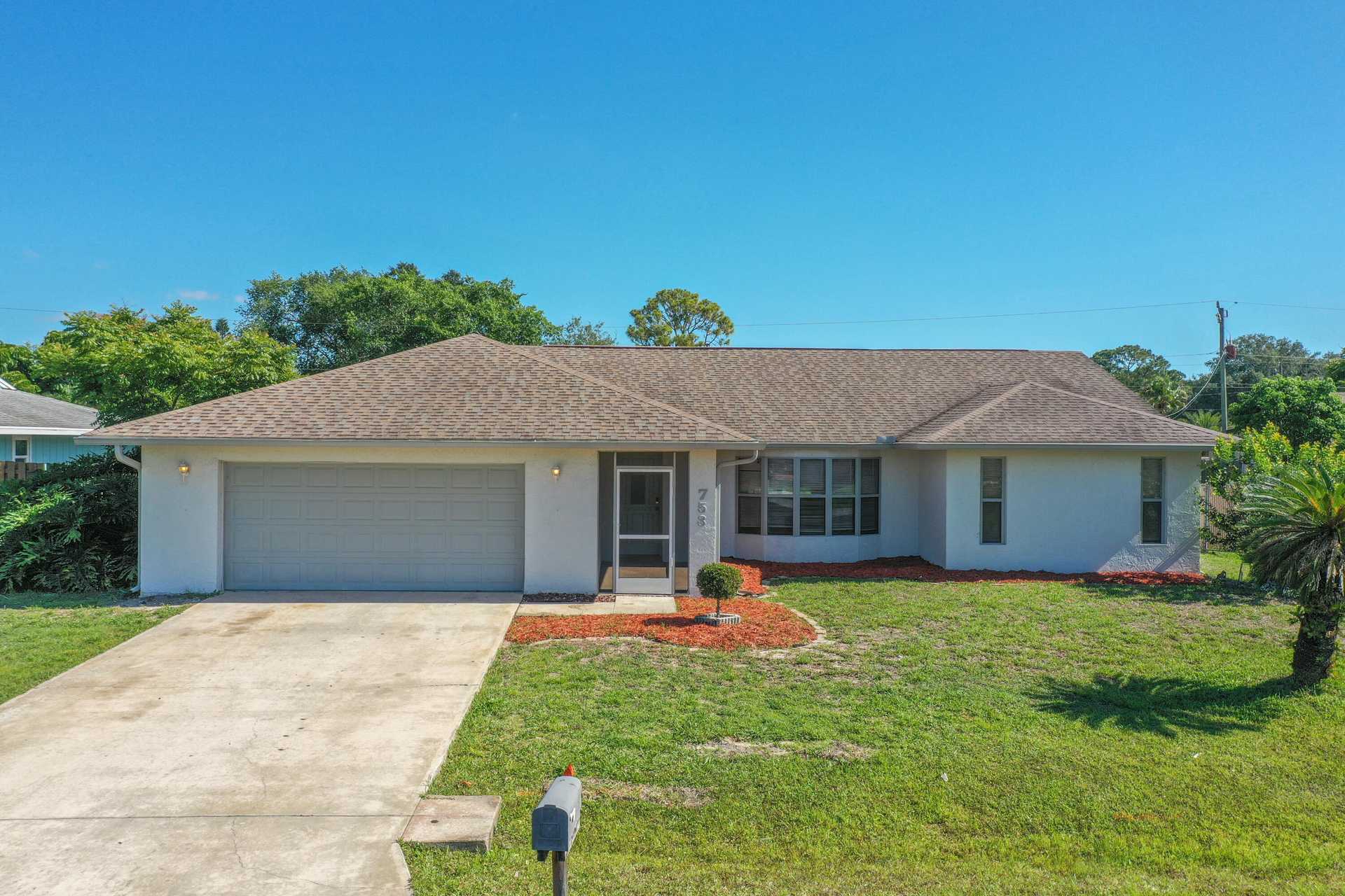 House in Palm Bay, Florida 11716864
