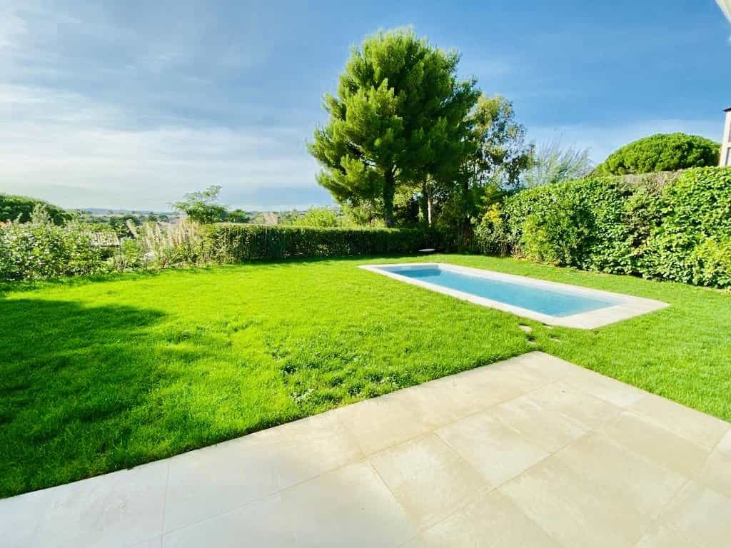 Eigentumswohnung im Villeneuve-Loubet, Provence-Alpes-Côte d'Azur 11716897