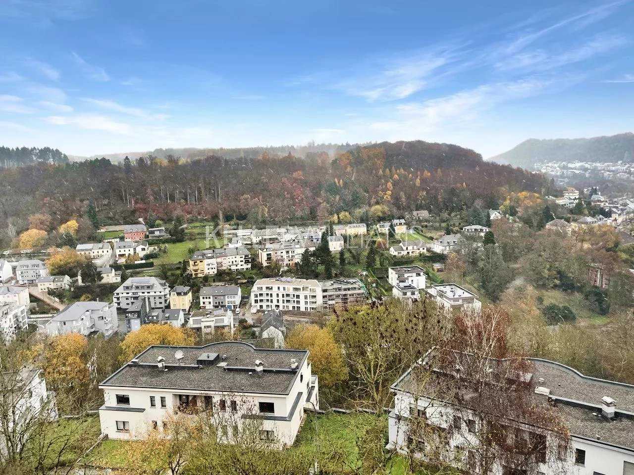Condominium in Luxembourg, Luxembourg 11717009