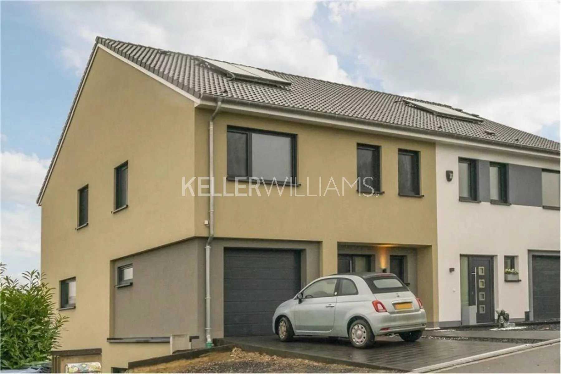 Huis in Arsdorf, Rambrouch 11717060