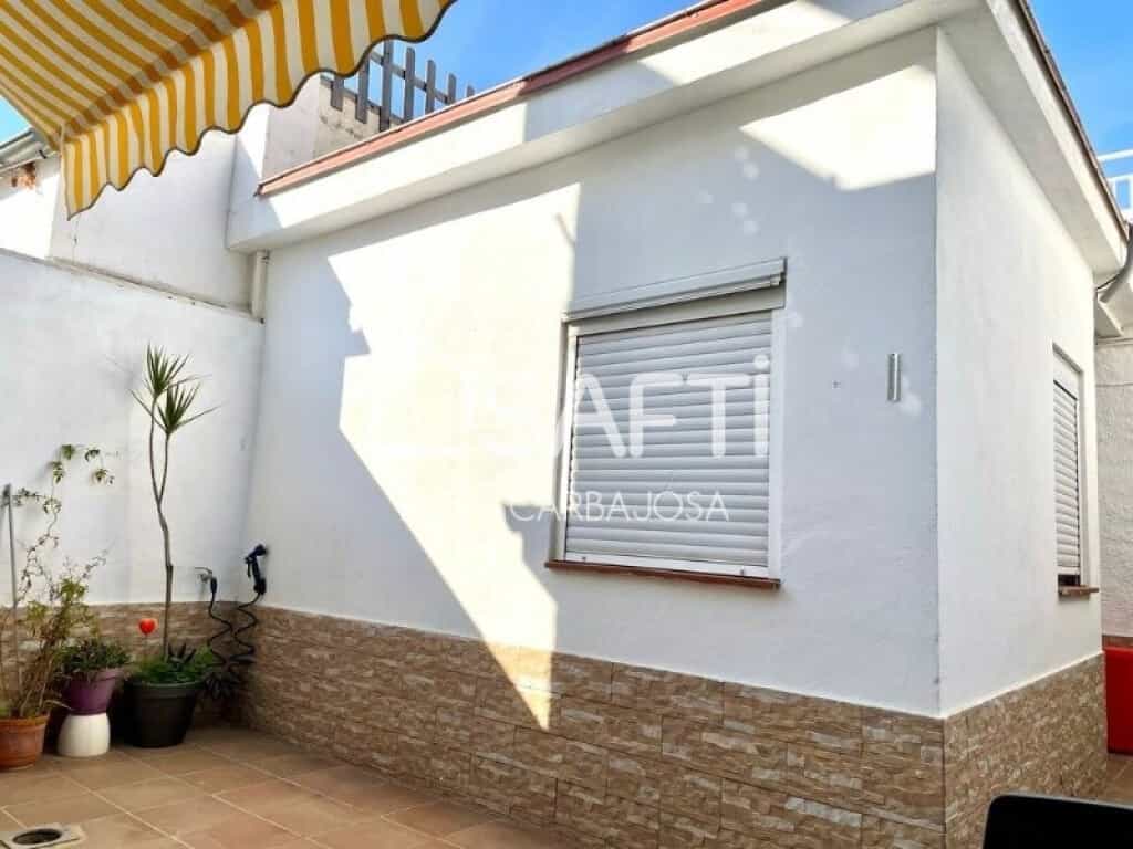 House in Castelldefels, Catalonia 11717744