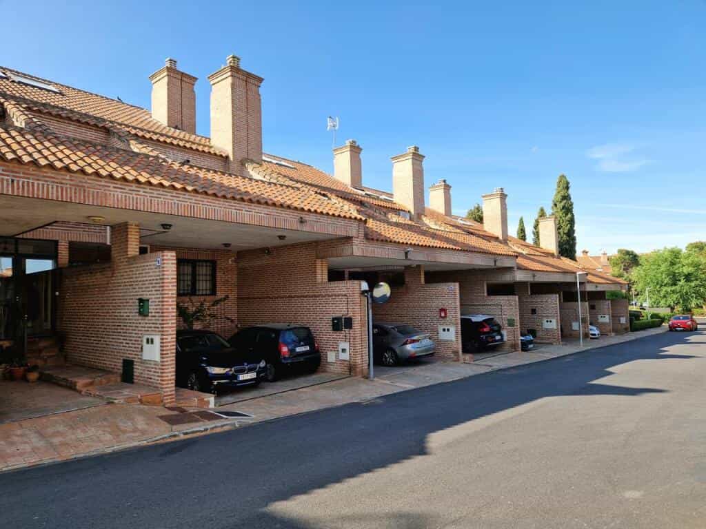 Dom w Olias del Rey, Castille-La Mancha 11717801