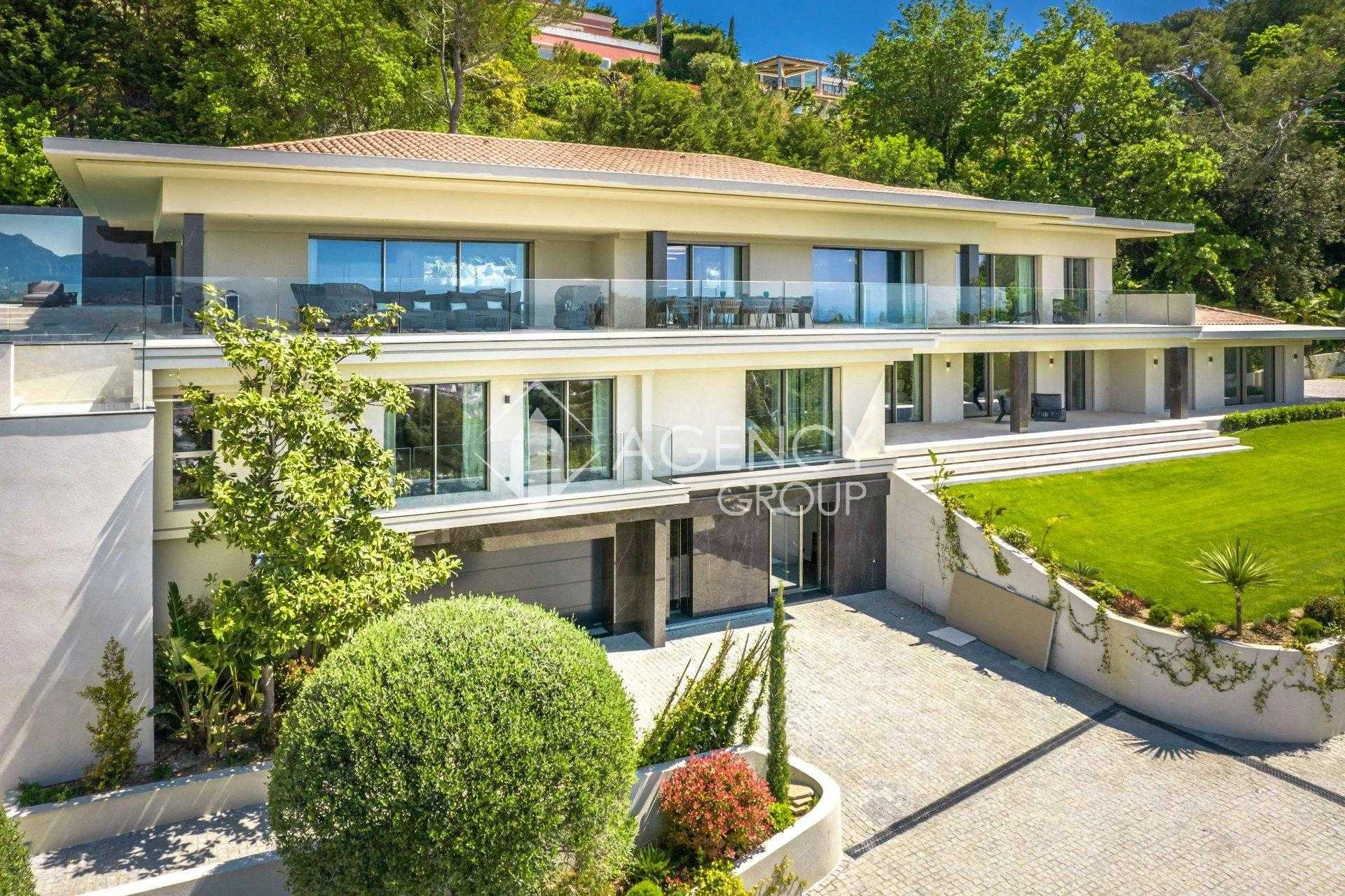 Будинок в Cannes, Provence-Alpes-Cote d'Azur 11717959