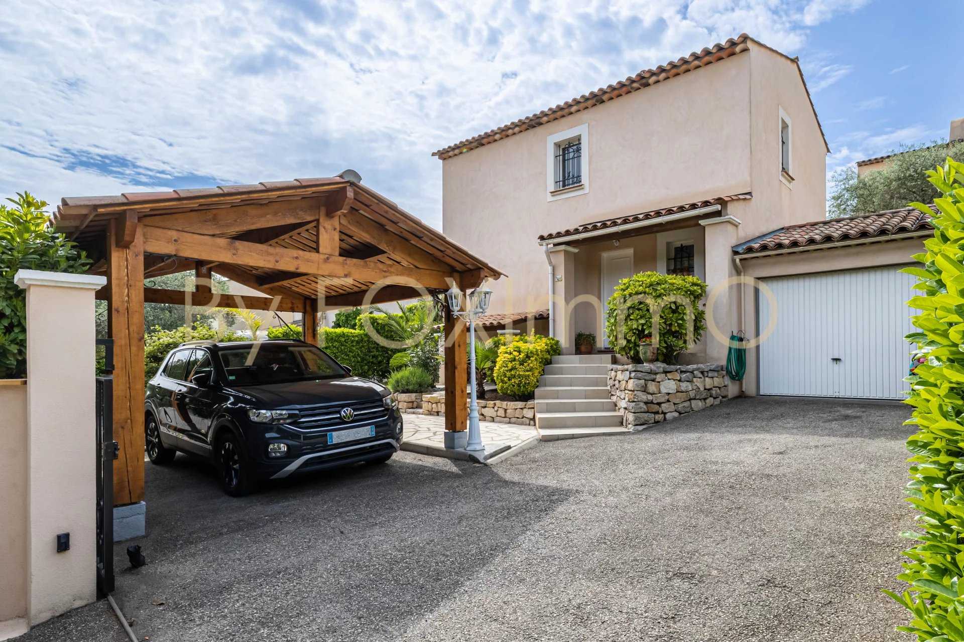 Rumah di Valbonne, Provence-Alpes-Cote d'Azur 11717971