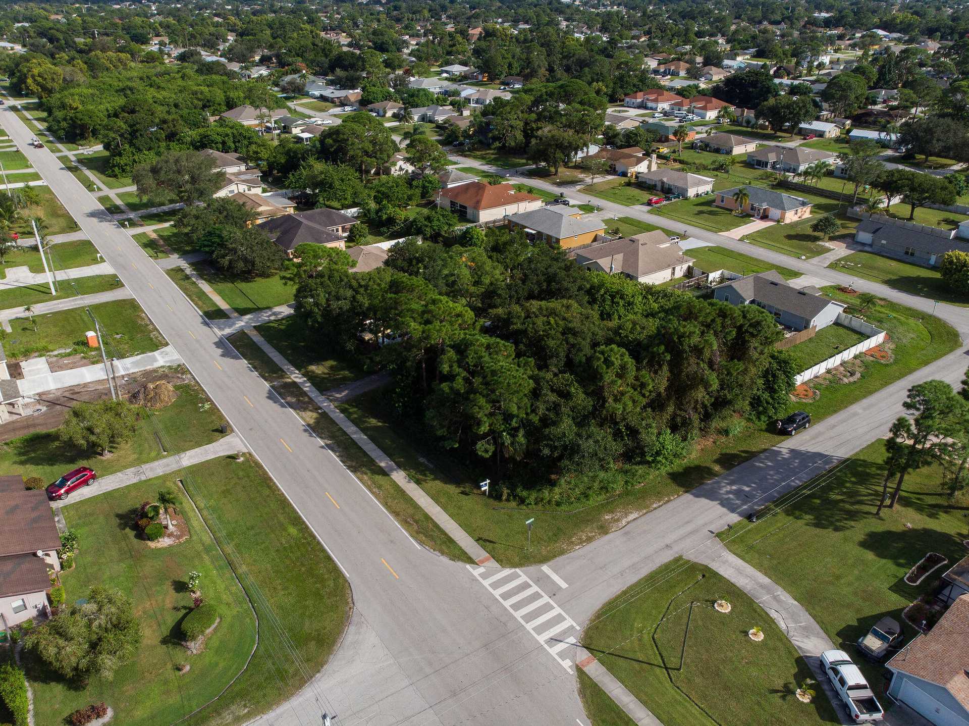 Land in Port St. Lucie, Florida 11718140