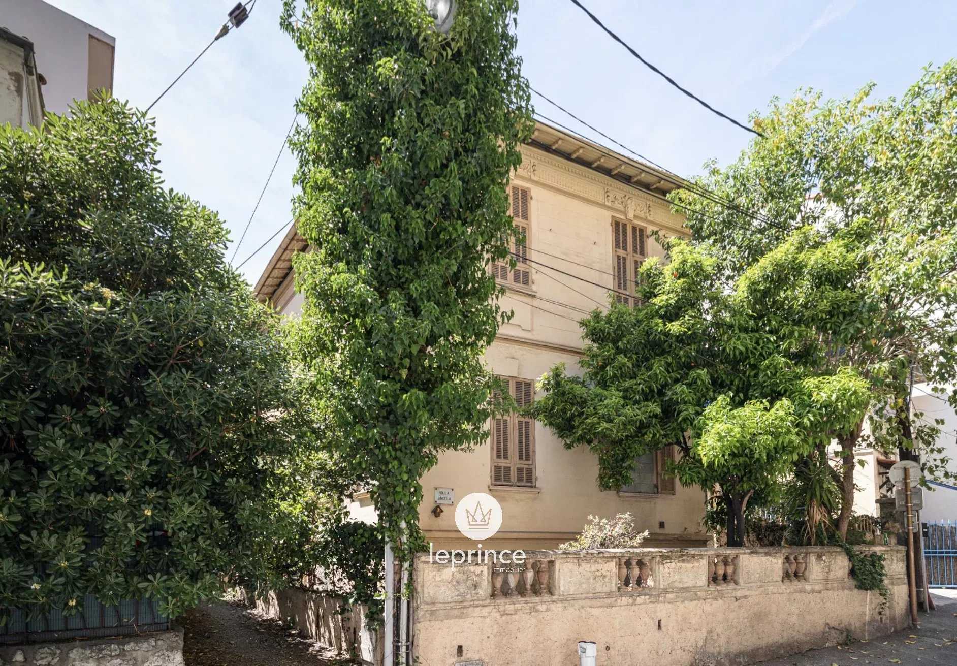 House in Nice, Provence-Alpes-Cote d'Azur 11718151