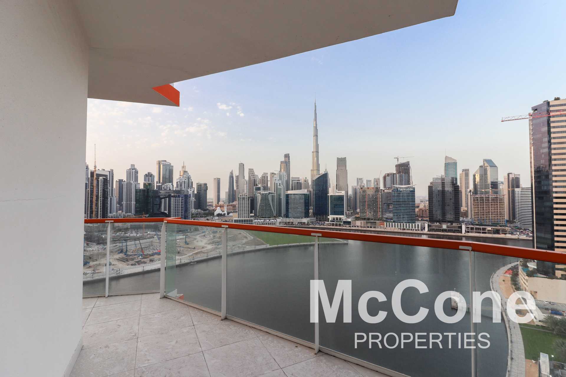 Condominium in Dubai, Dubayy 11718767