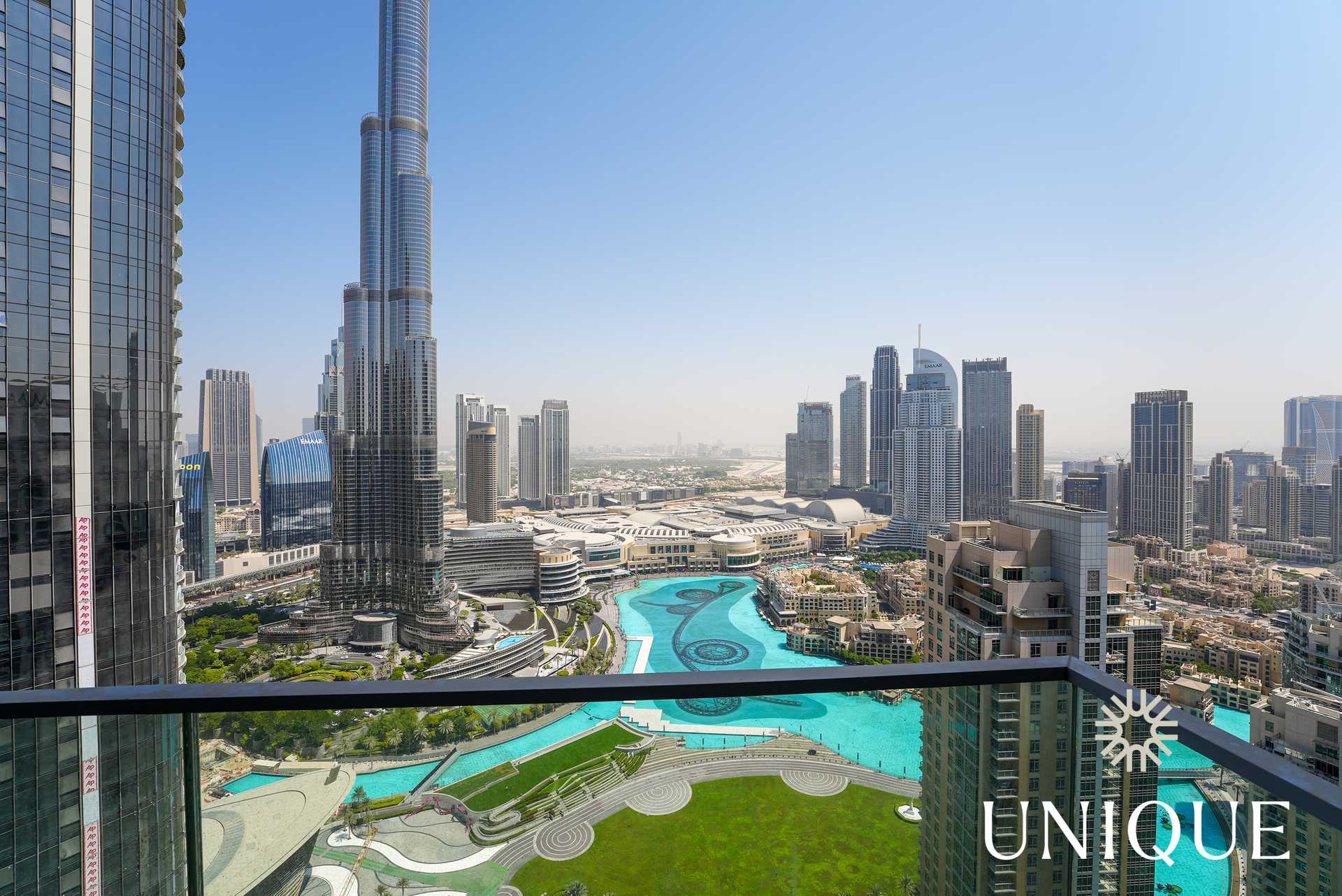 Condominium in Dubai, Dubayy 11718947