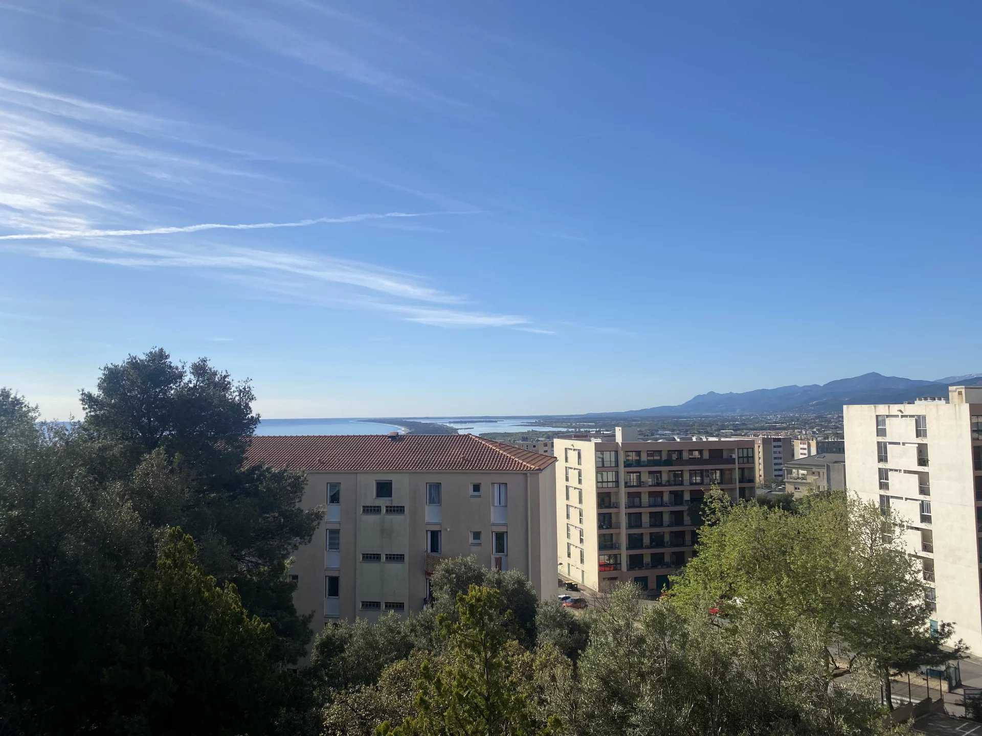 Condominium in Pietra Rossa, Corsica 11719044
