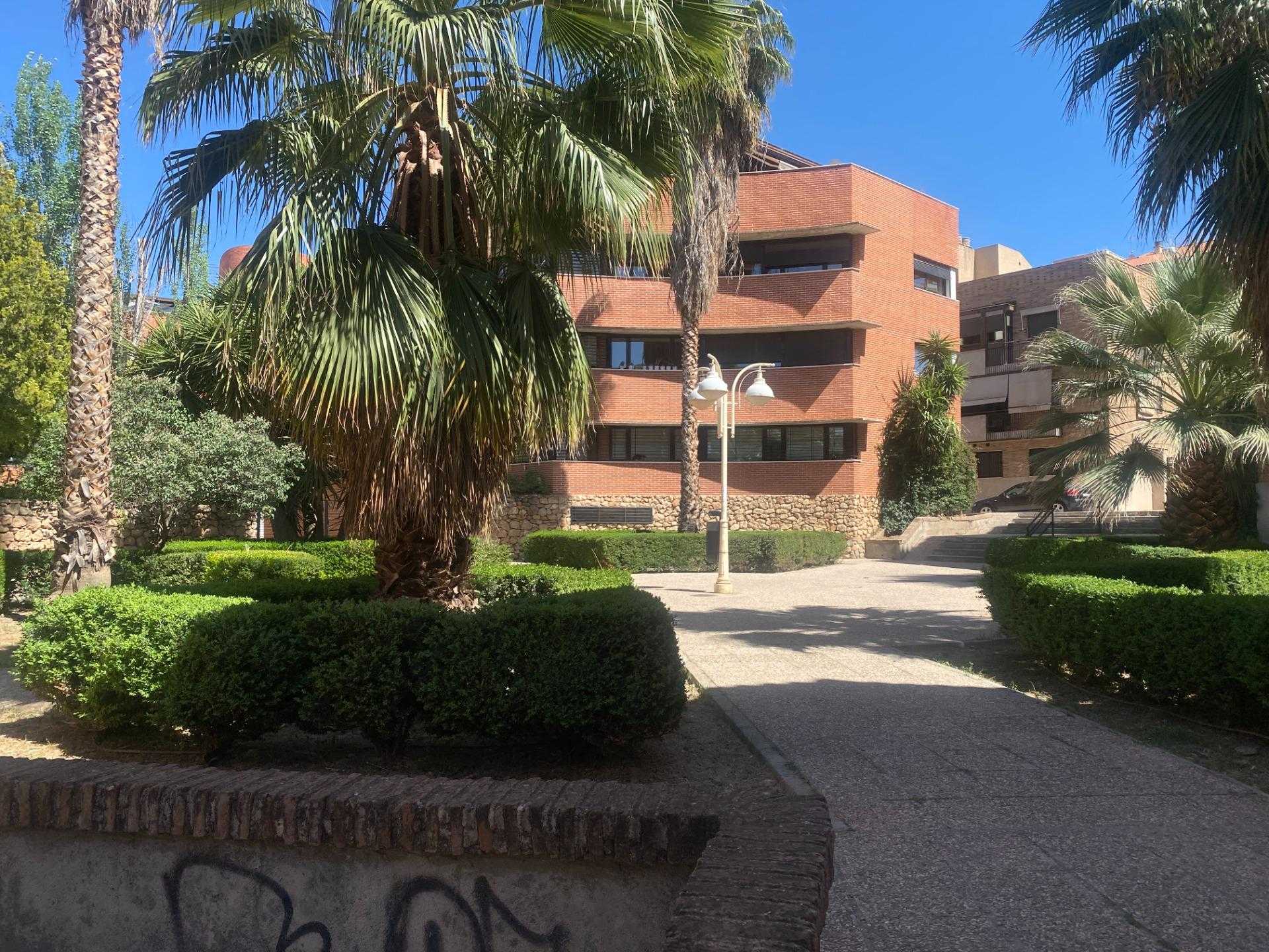 Condominium dans Urbanización los Vergeles, Andalucía 11719471