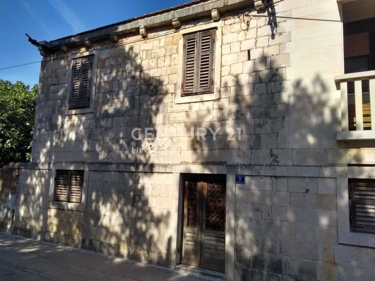 Huis in Sutivan, Splitsko-dalmatinska županija 11719552
