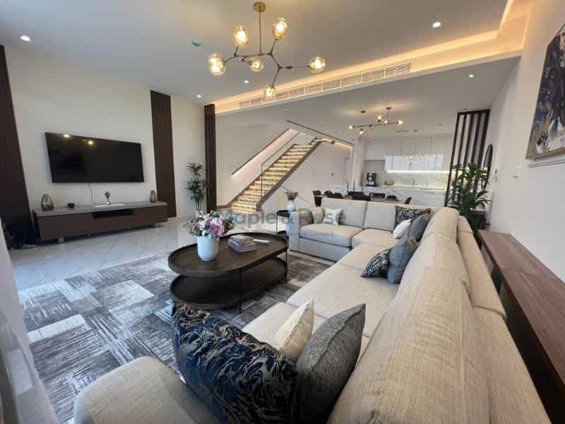 Casa nel Dubai, Dubayy 11720025