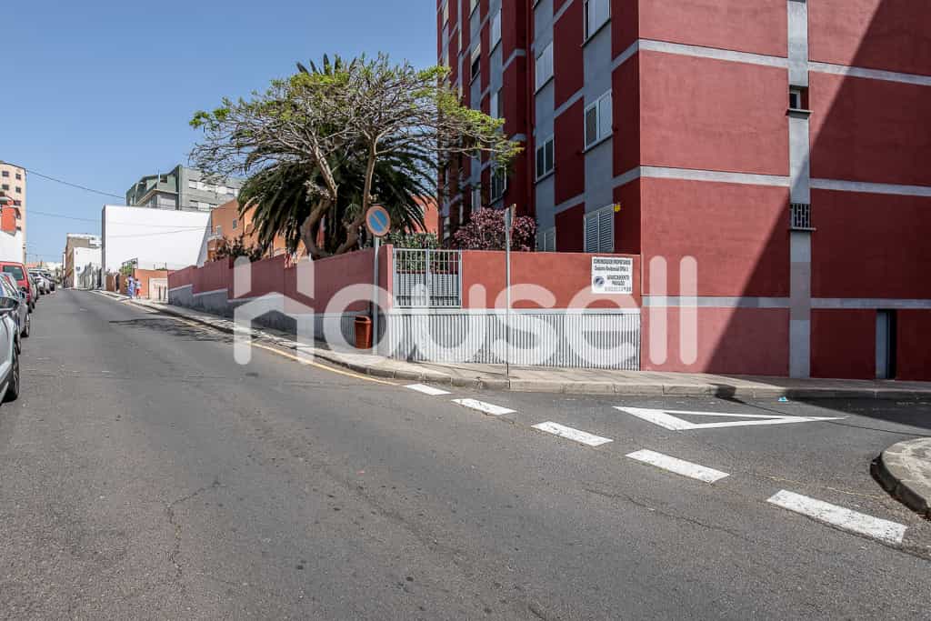 Condominium in Santa Cruz de Tenerife, Canarias 11720337