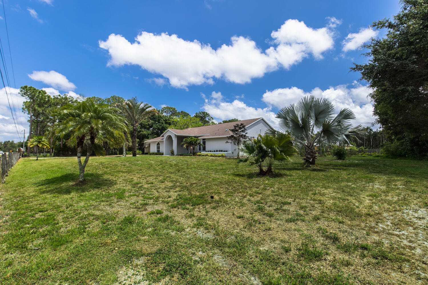 House in West Palm Beach, Florida 11720381