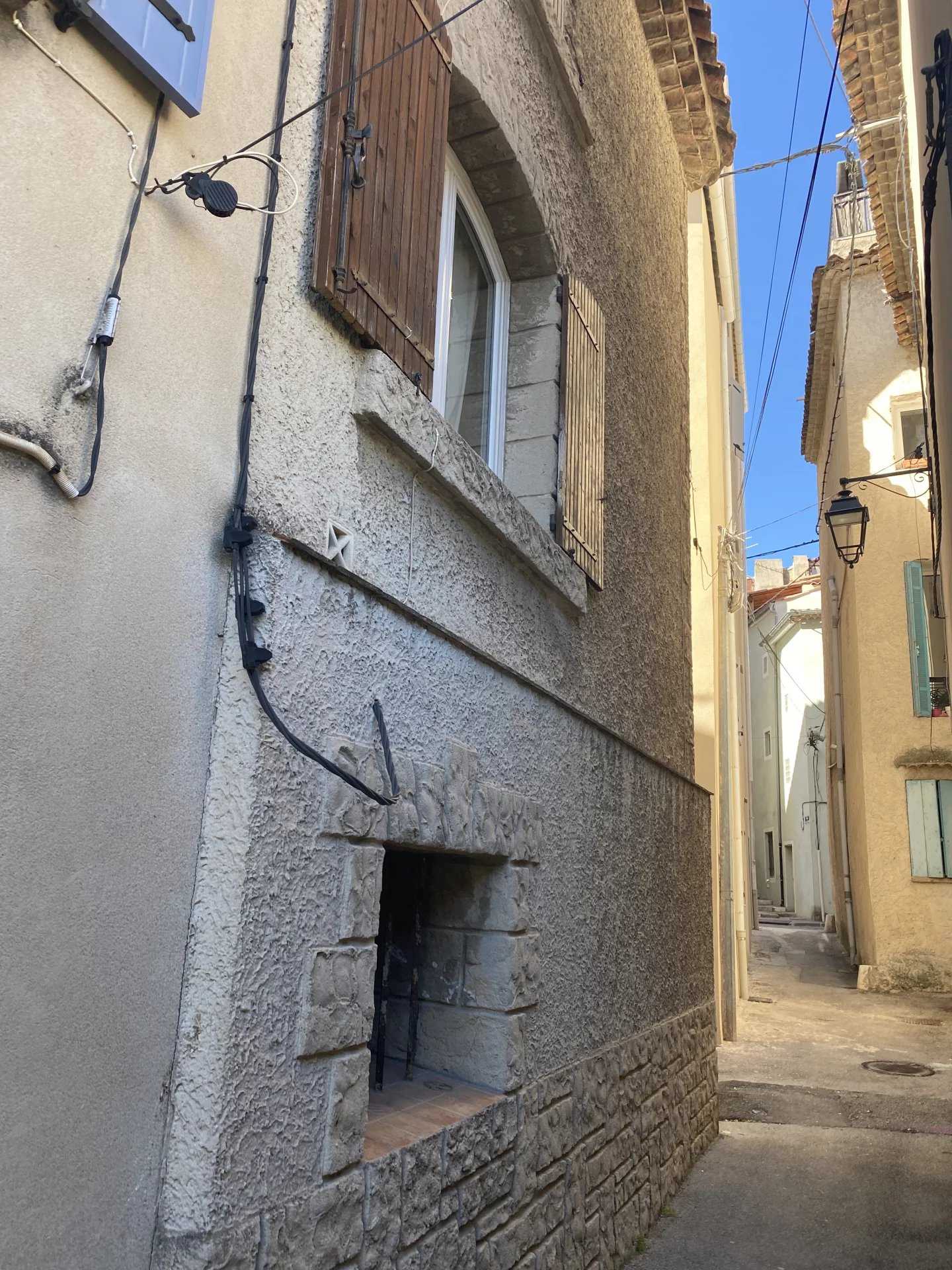 Hus i Auriol, Provence-Alpes-Cote d'Azur 11720443