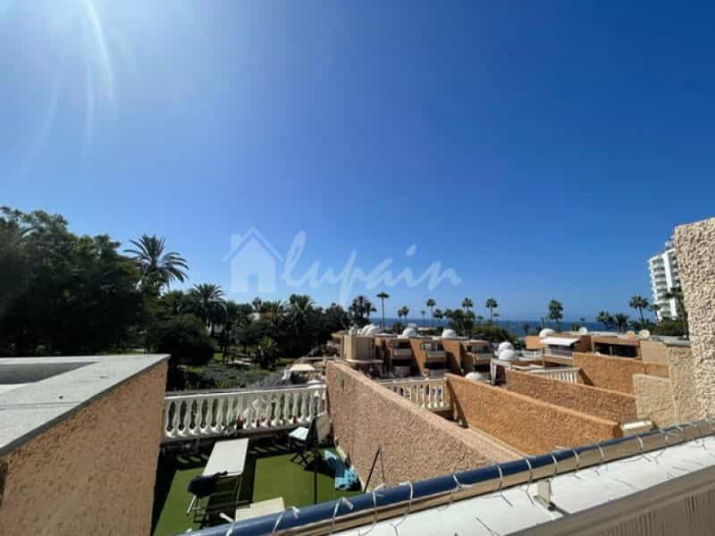 公寓 在 Playa de la Américas, Canarias 11720664