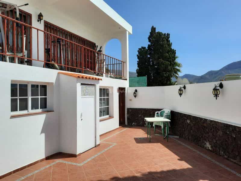 House in Arona, Canary Islands 11720696