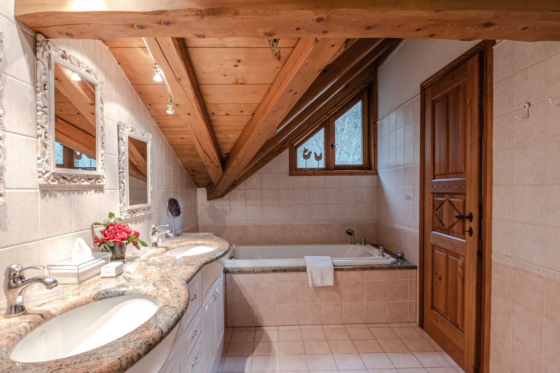 Talo sisään Chamonix, Auvergne-Rhône-Alpes 11721675