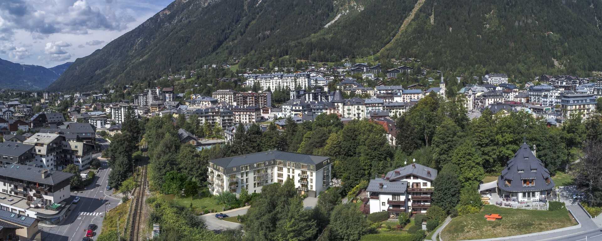 Condominio en Les Praz-de-Chamonix, Auvernia-Ródano-Alpes 11721753