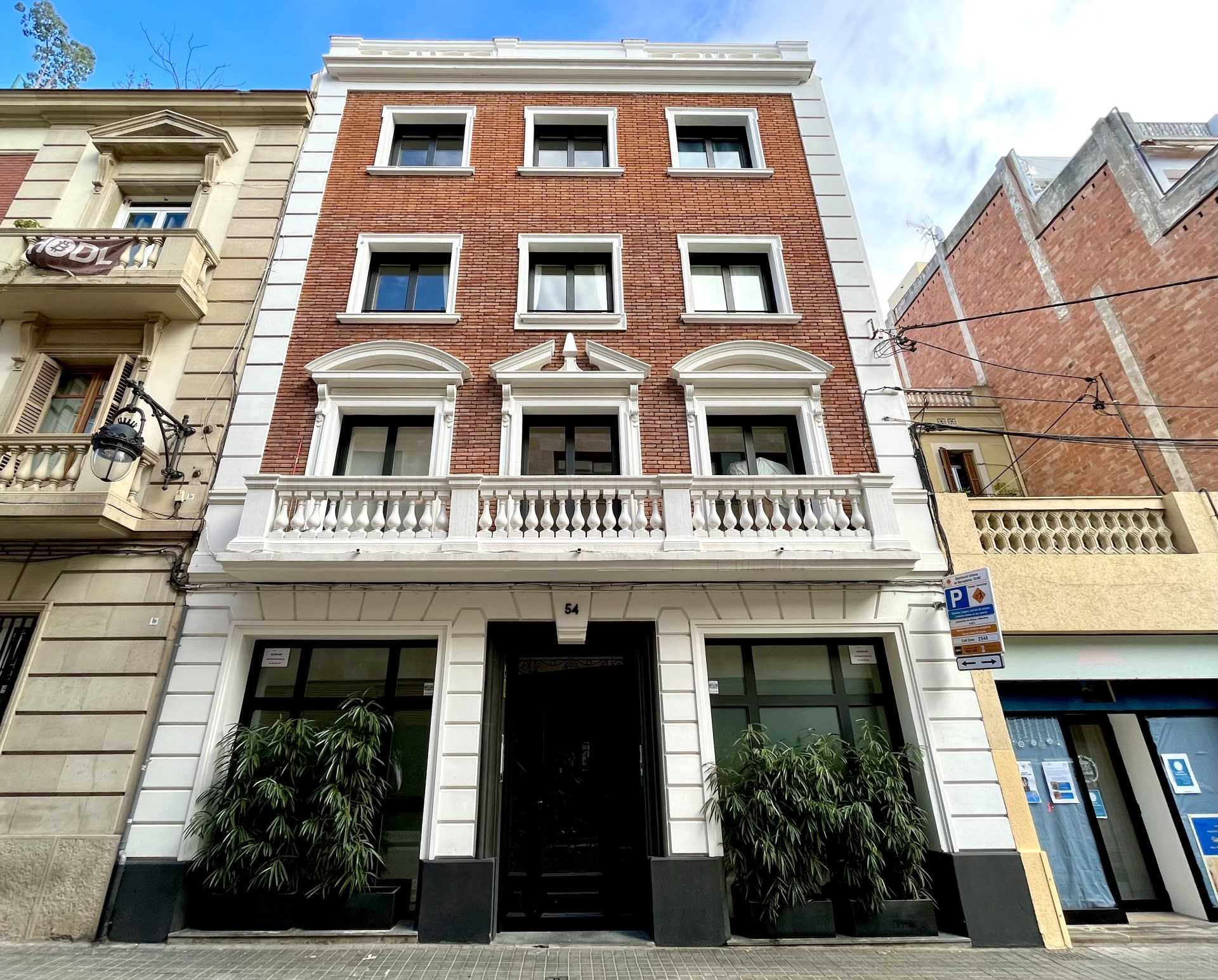 Condominium in Barcelona, Catalonia 11722105