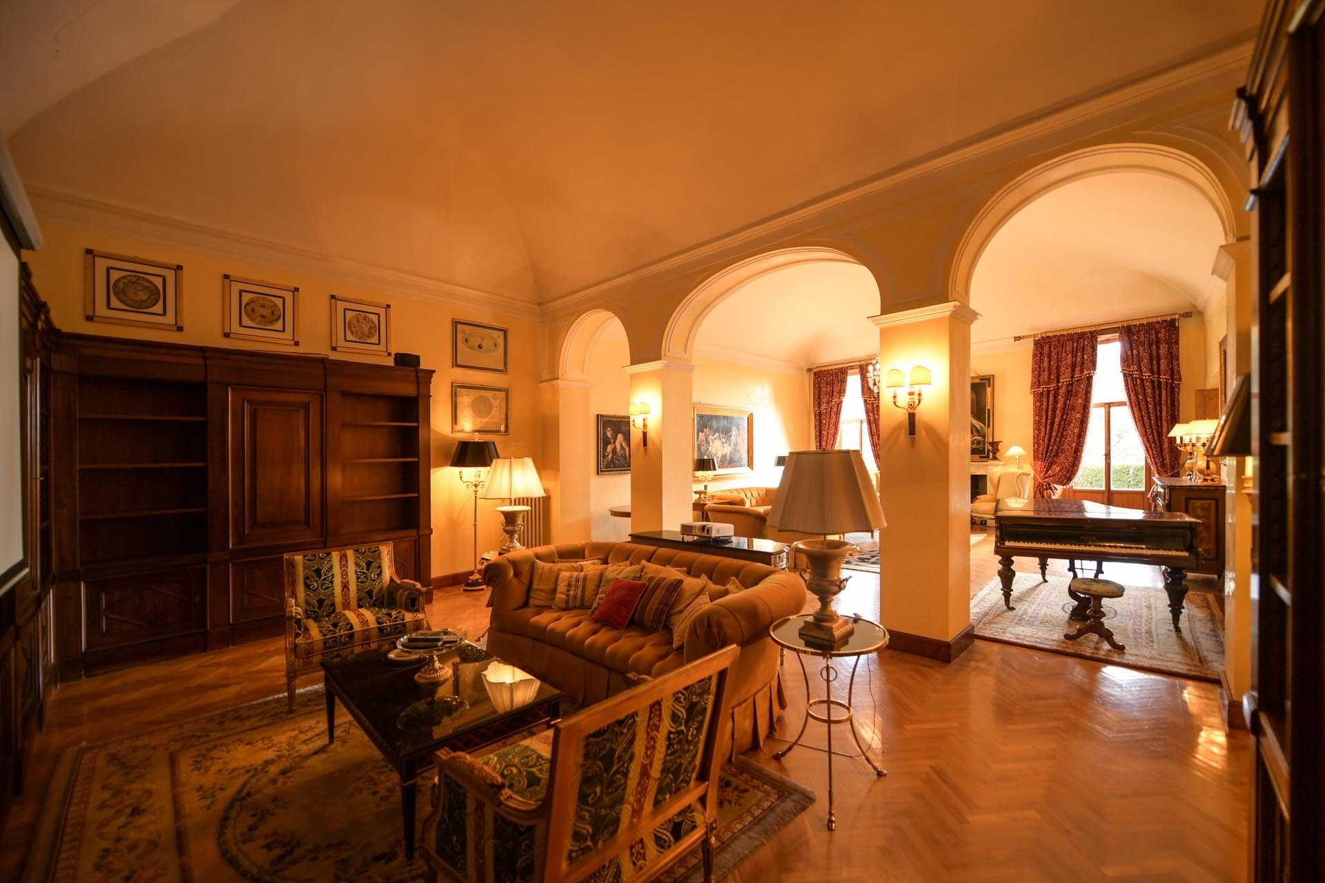 公寓 在 Firenze, Toscana 11722182