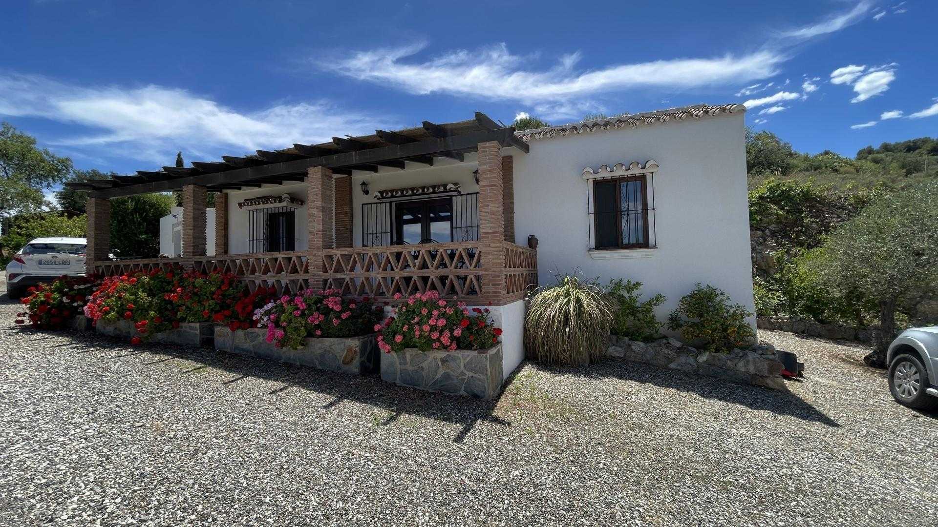 House in Guaro, Andalusia 11722443