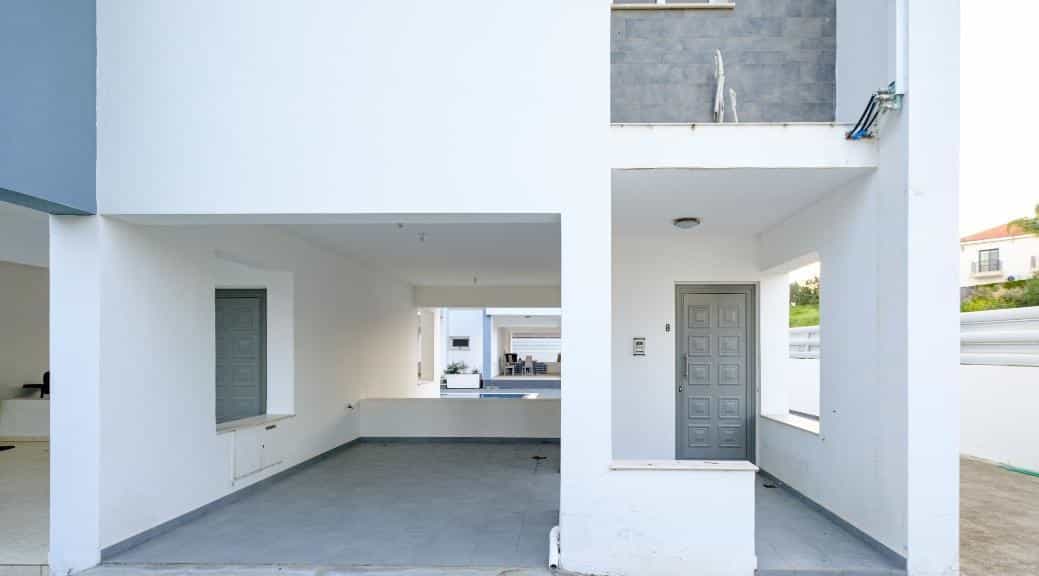 Будинок в Oroklini, Larnaca 11722830
