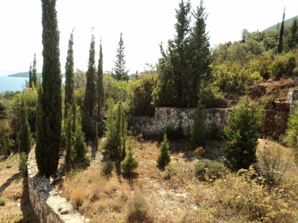 Tanah dalam Alexandros, Ionia Nisia 11723655