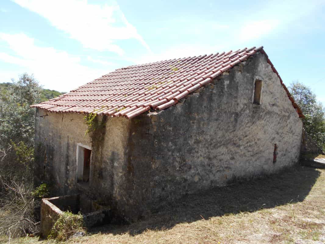 房子 在 阿尔瓦亚泽雷, 莱里亚 11724119