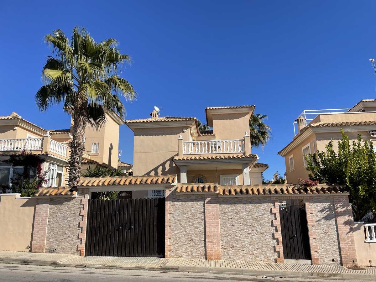 House in Valencia, Valencia 11724393