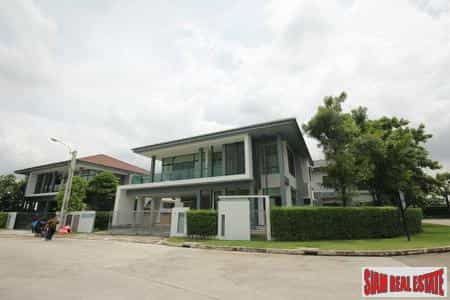 жилой дом в Бан На Сонг, Крунг Тхеп Маха Накхон 11724697