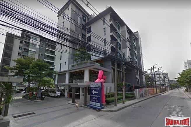Condominium in Bangkok, Krung Thep Maha Nakhon 11725224