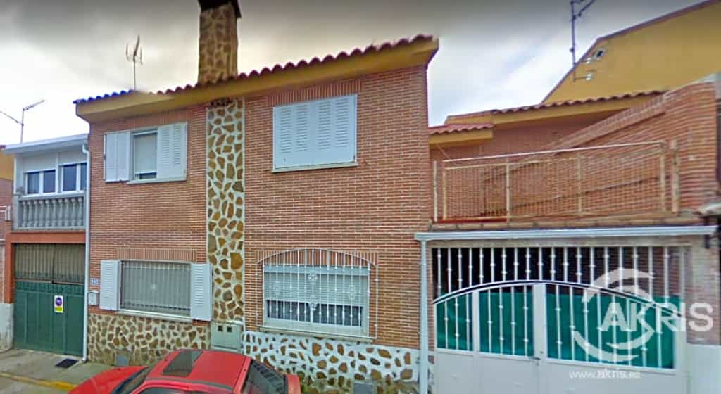 房子 在 Santa Olalla, Castille-La Mancha 11726417