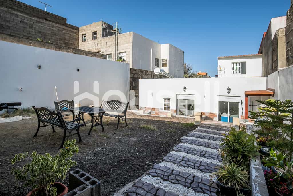House in Guimar, Canary Islands 11726425