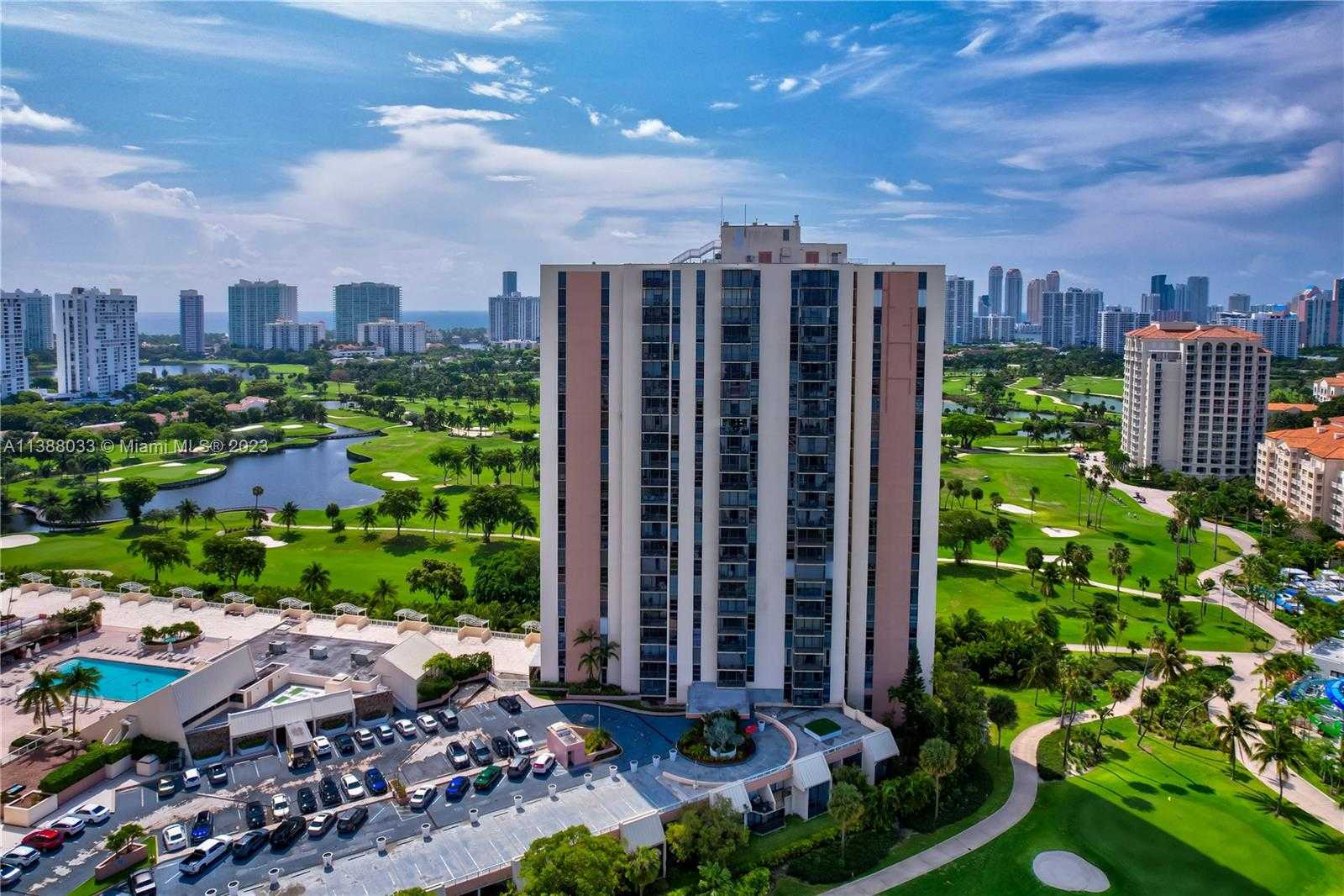 Condominium in Aventura, Florida 11726530