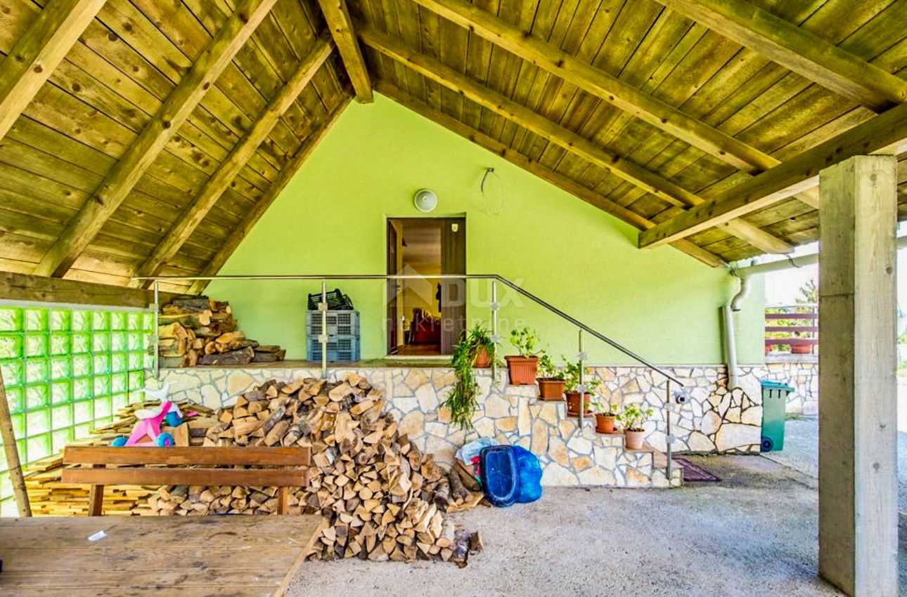 房子 在 Fužine, Croatia, Primorje-Gorski Kotar County 11726906