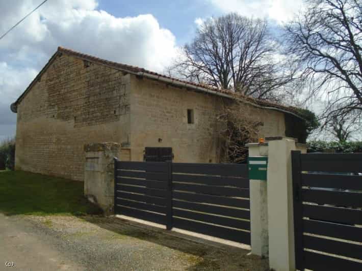 Kondominium dalam Sauze-Vaussais, Nouvelle-Aquitaine 11727475