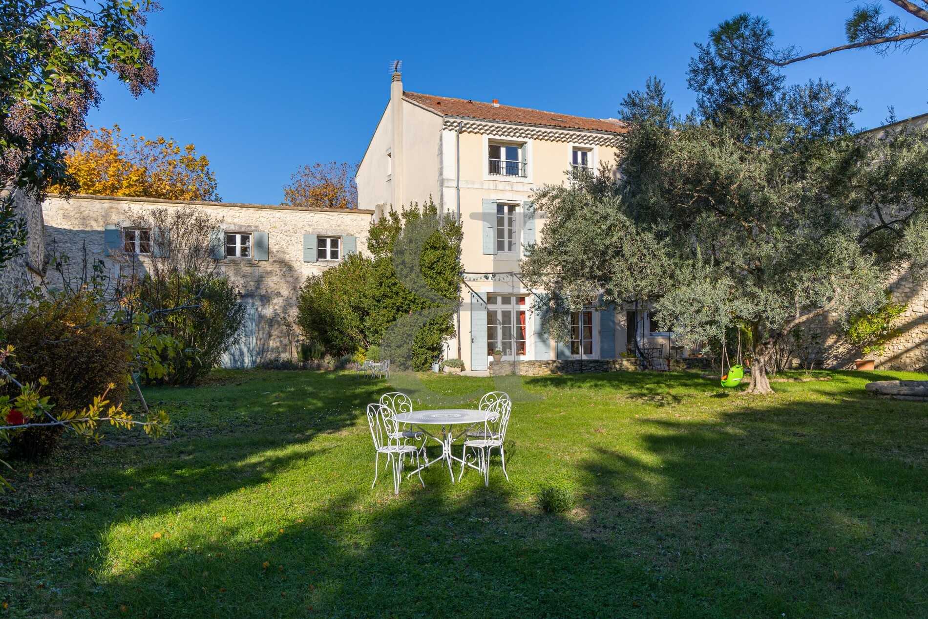 Casa nel Saint-Paul-Trois-Chateaux, Alvernia-Rodano-Alpi 11727531