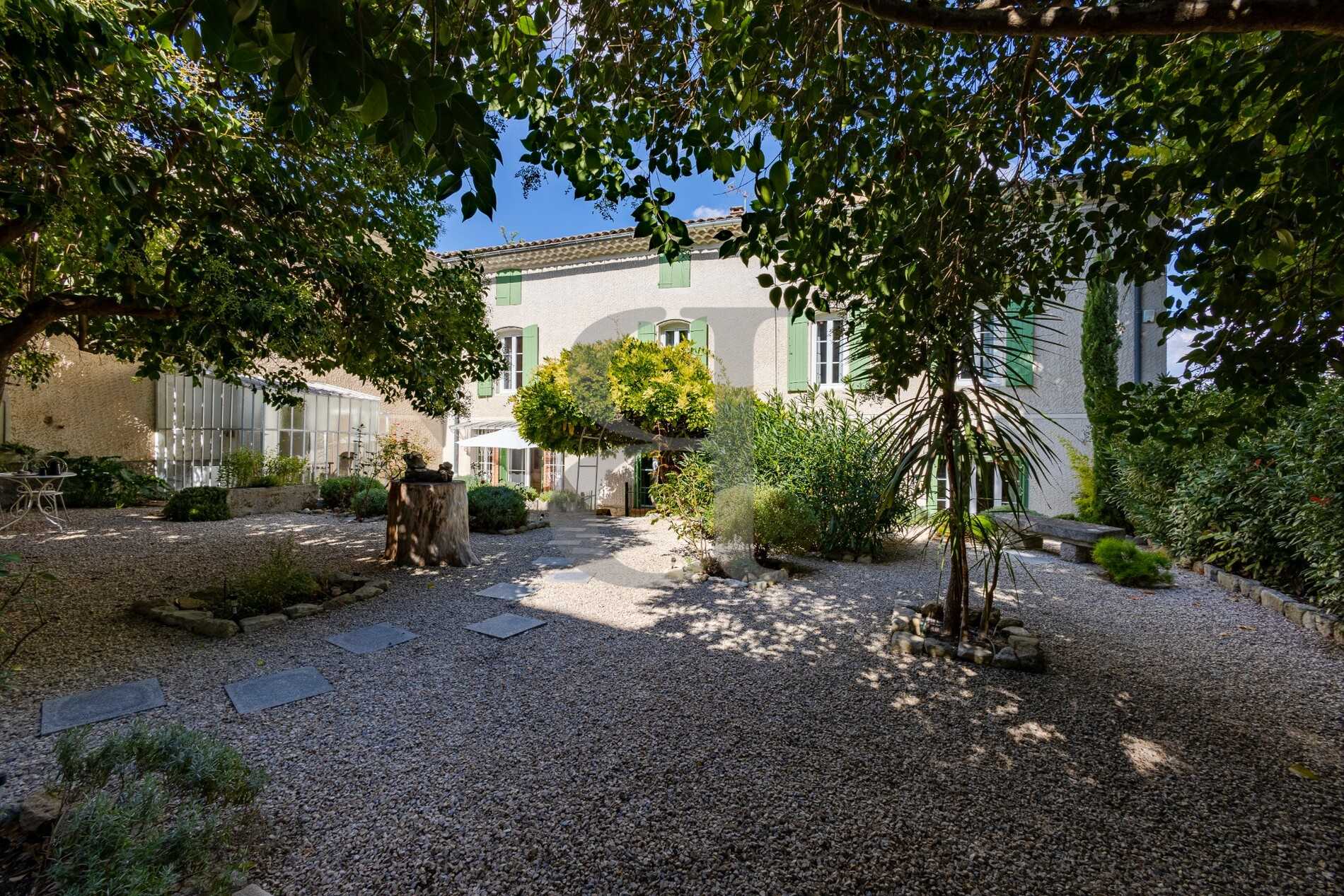 Hus i Mazan, Provence-Alpes-Cote d'Azur 11727560