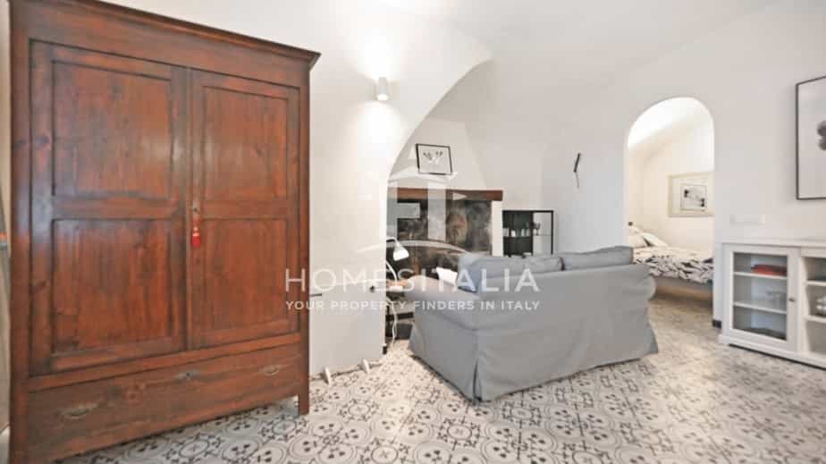 Condominium in Graffignano, Lazio 11727650