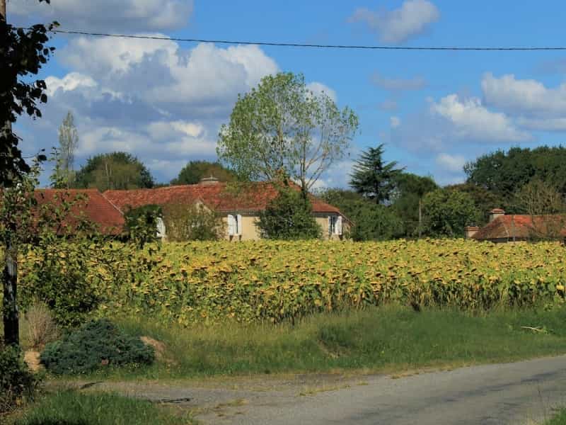Будинок в Soublecause, Occitanie 11727752