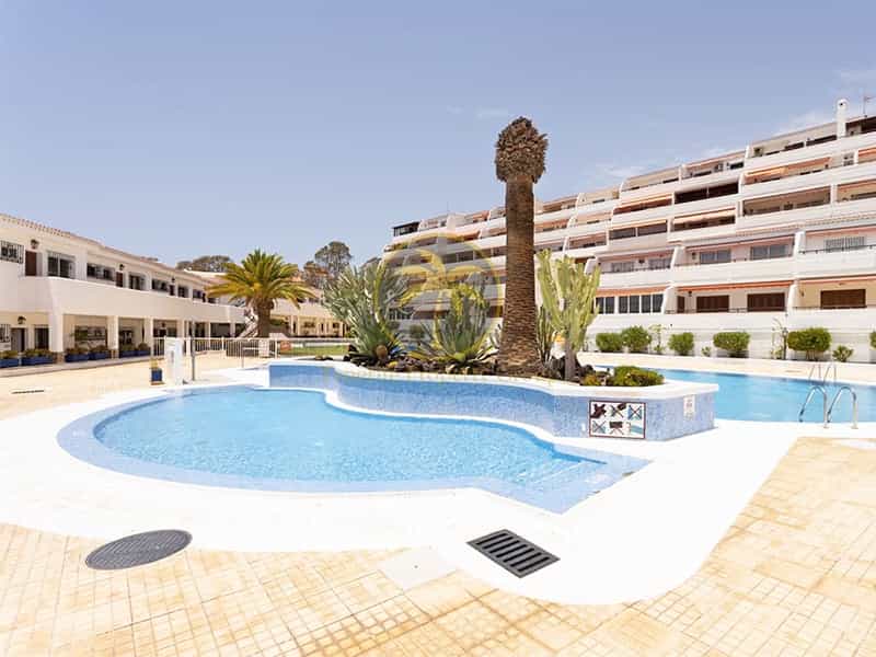 Condominium in Los Cristianos, Canary Islands 11727775