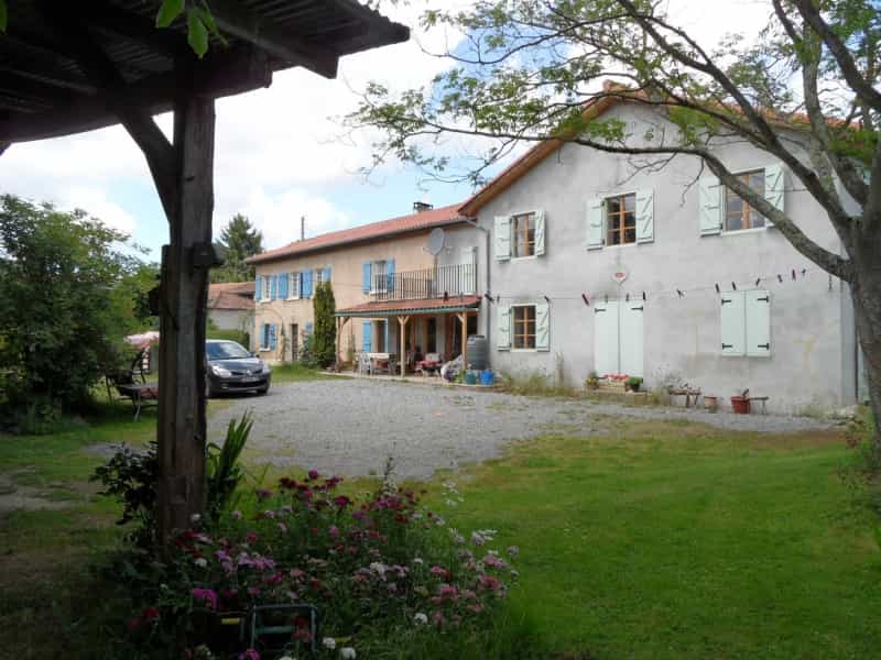 Casa nel Trie-sur-Baïse, Occitanie 11727953