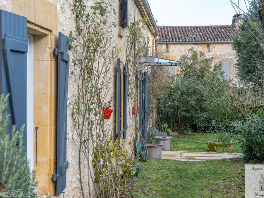 House in Monpazier, Nouvelle-Aquitaine 11728069
