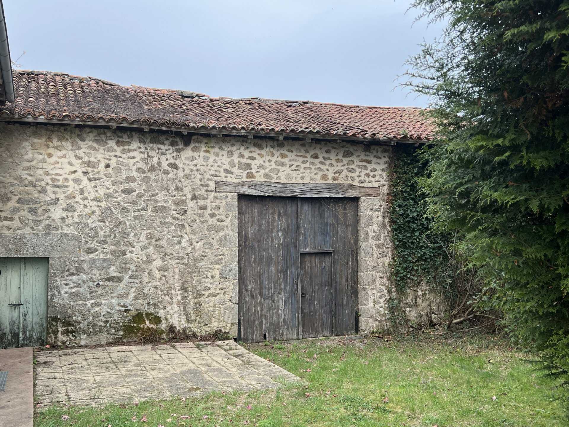 loger dans Champniers-et-Reilhac, Nouvelle-Aquitaine 11728162