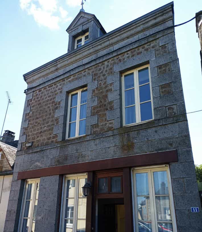 房子 在 Juvigny-Val-d'Andaine, Normandie 11728440